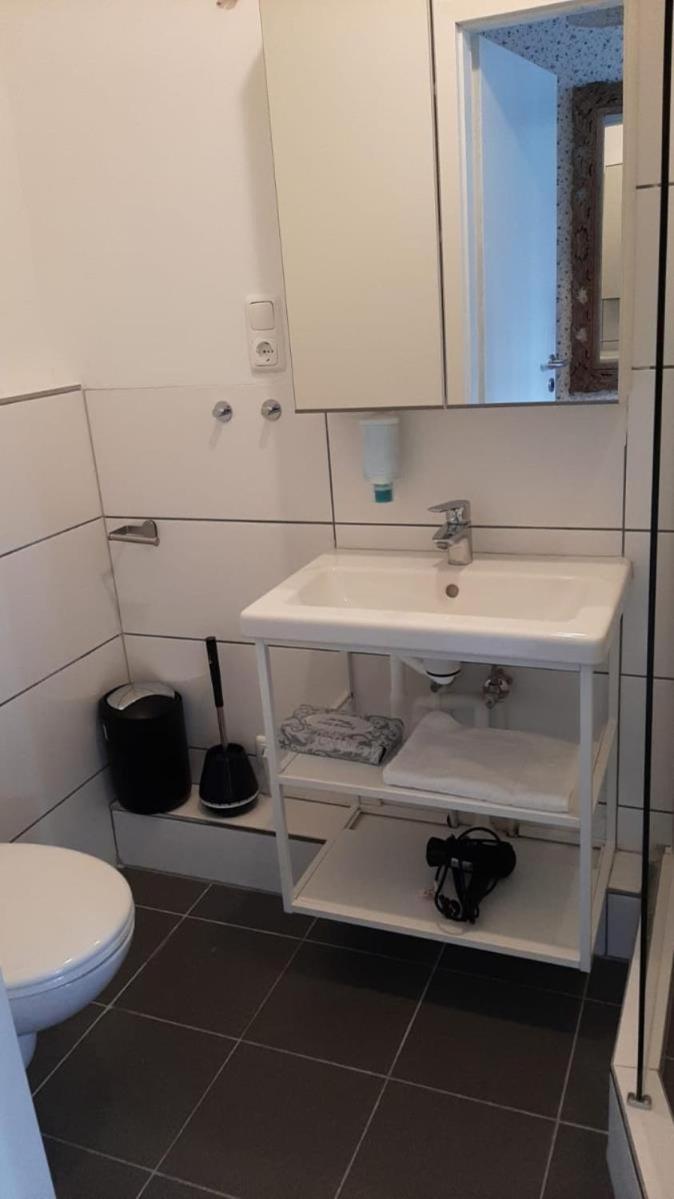 Apartment Stubenglueck 54, Zentrale Lage Im Schoenen Sasel Hamburg